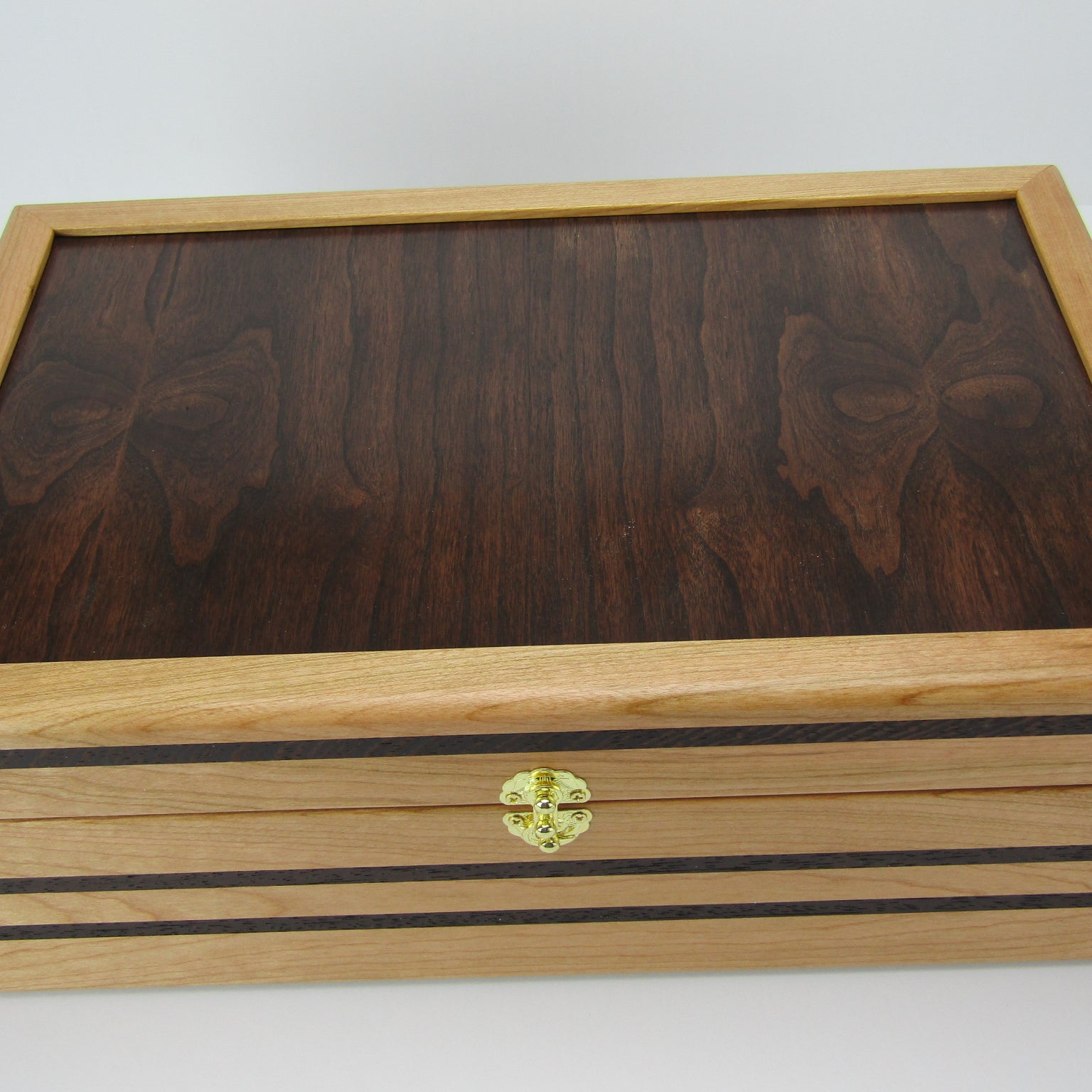 >Top view of wooden keepsake box handmade from cherry, wenge, and dark finished cherry veneer by A Finer Cut Woodworking.